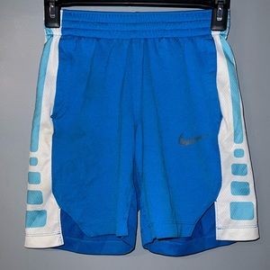 Boys Nike Elite basketball shorts size small blue